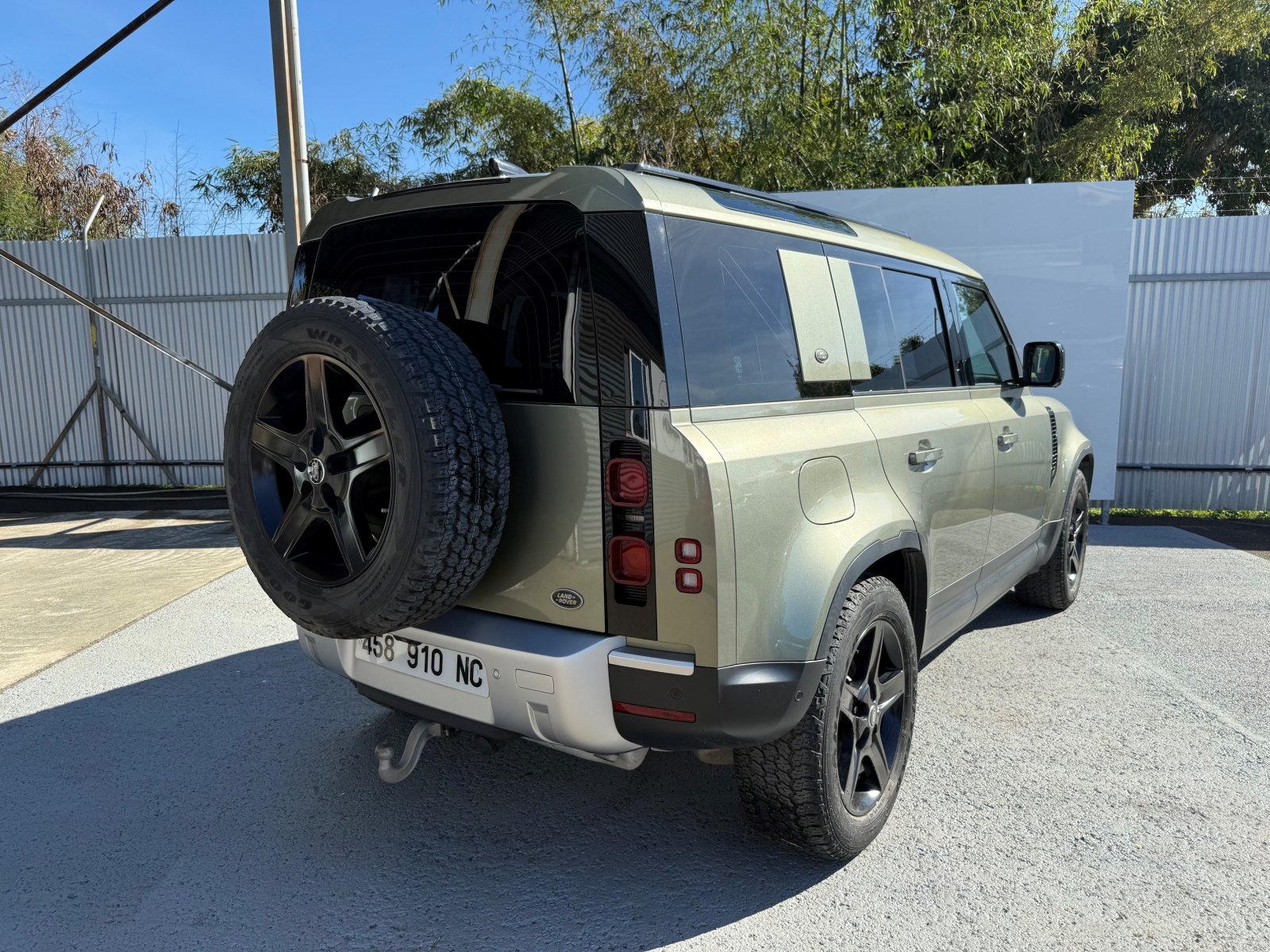 LAND ROVER DEFENDER 2L ESS BVA 300CH H d'occasion, photo 3